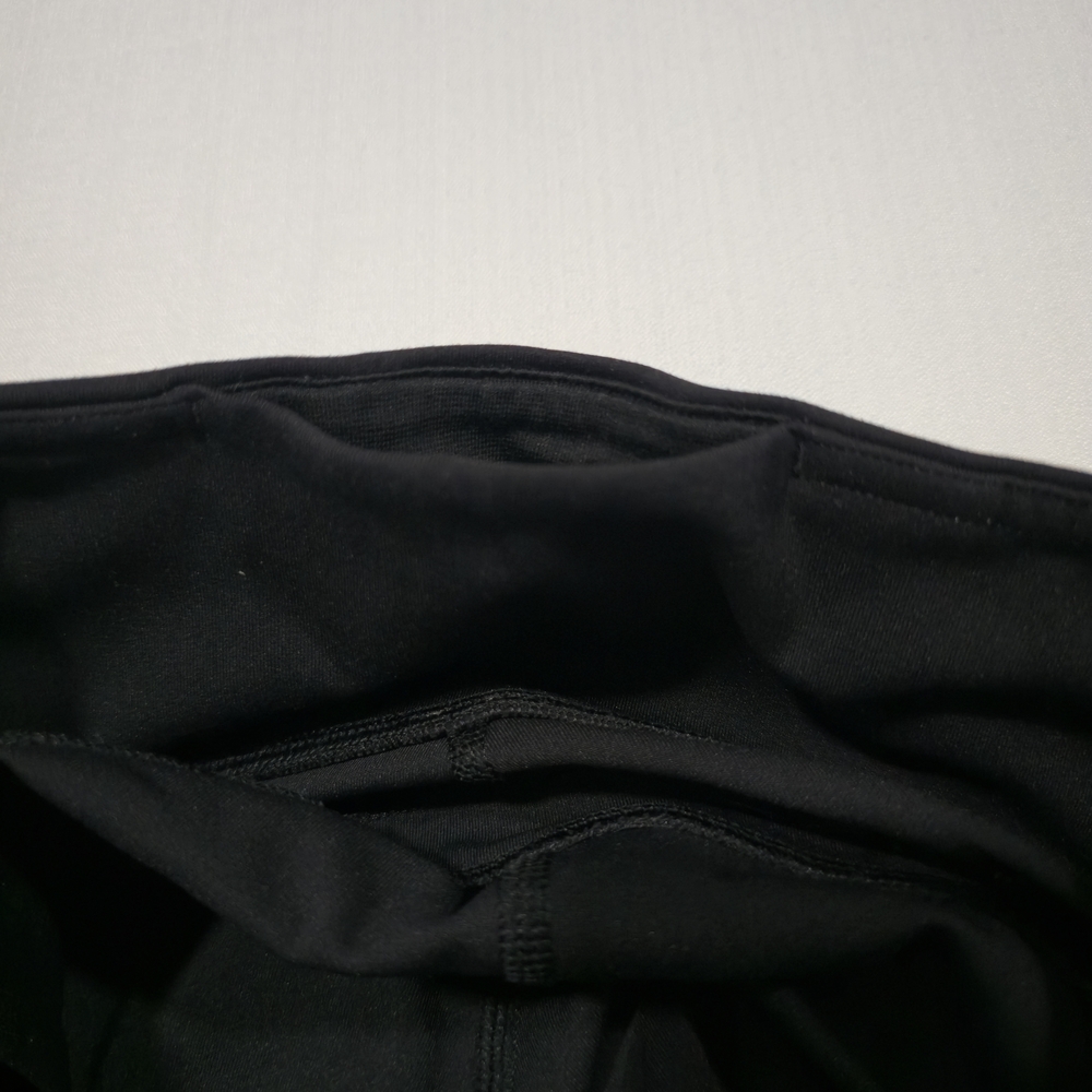 Lululemon Revitalize Black Crop Leggings Womens Size 6 - Picture 8 of 14